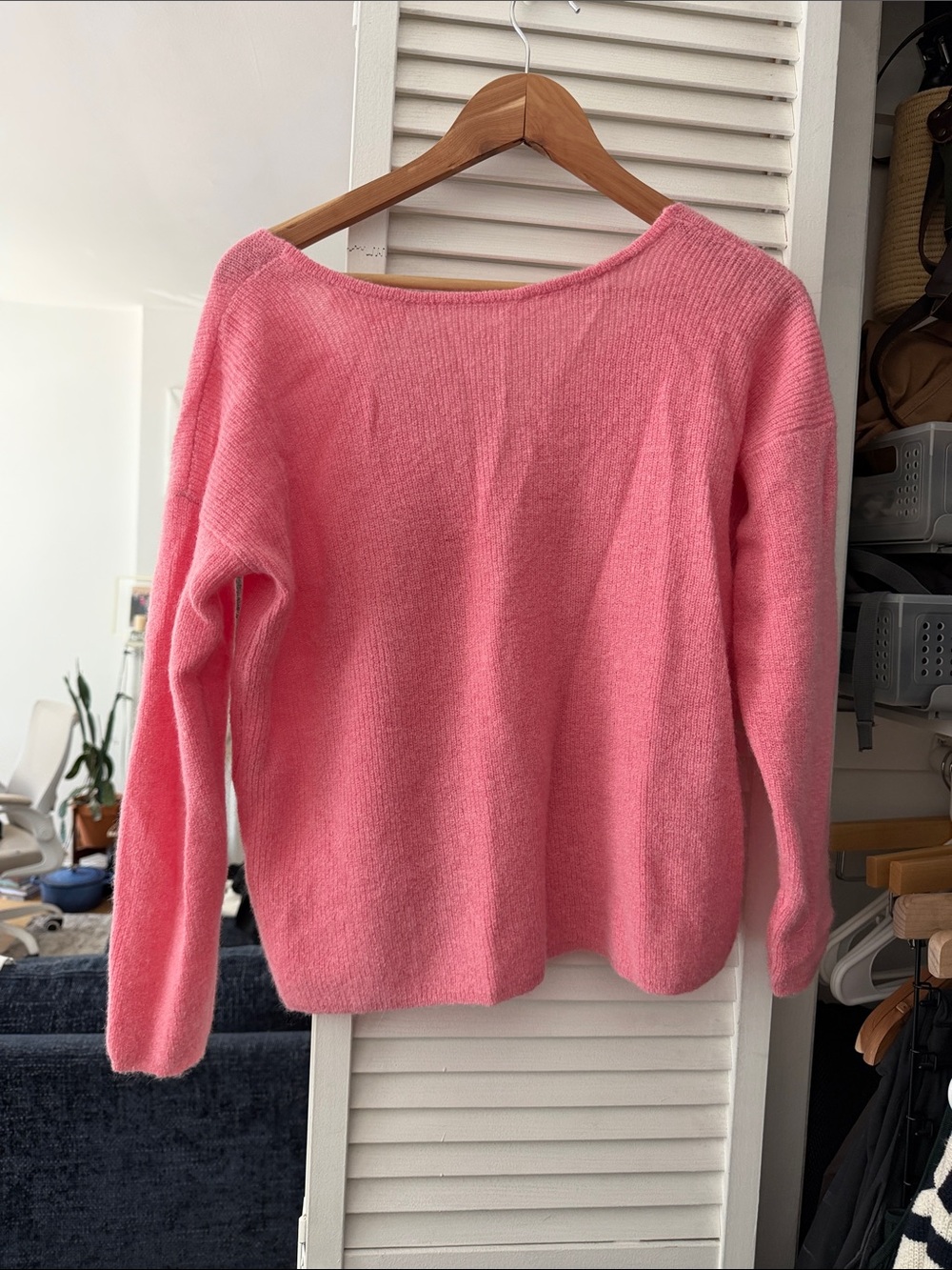 Sezane Pink V-Neck Button-Front Women's Cardigan - Picture 3 of 3